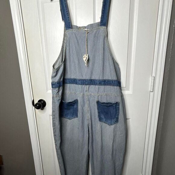 NWT Easel L Los Angeles Womens Denim Overalls Railroad Stripe Size Large - Picture 7 of 8